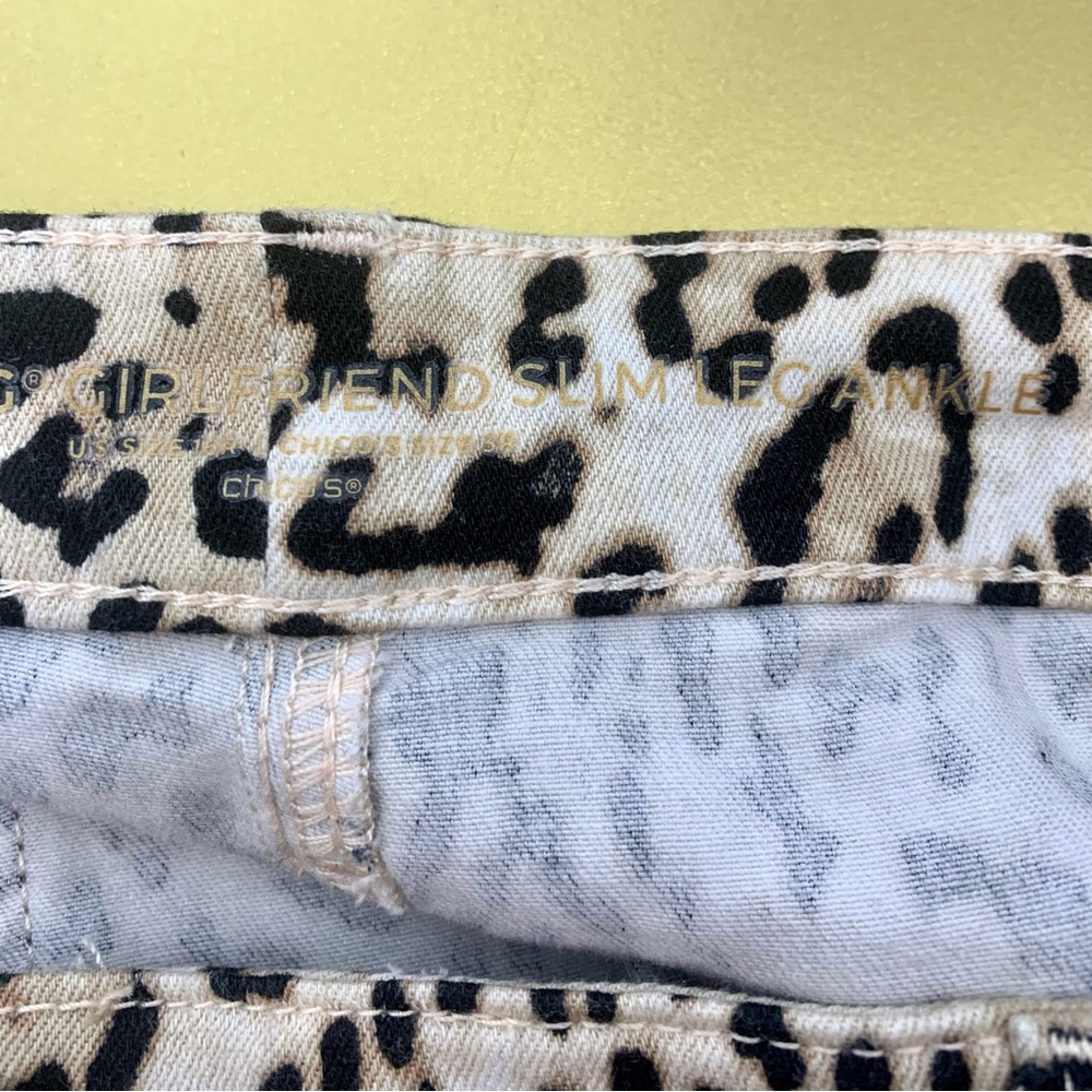 Chico’s So Slimming Girlfriend Slim Leg Ankle Jeans, Cheetah Print, Sz 3 (16) - Picture 6 of 13
